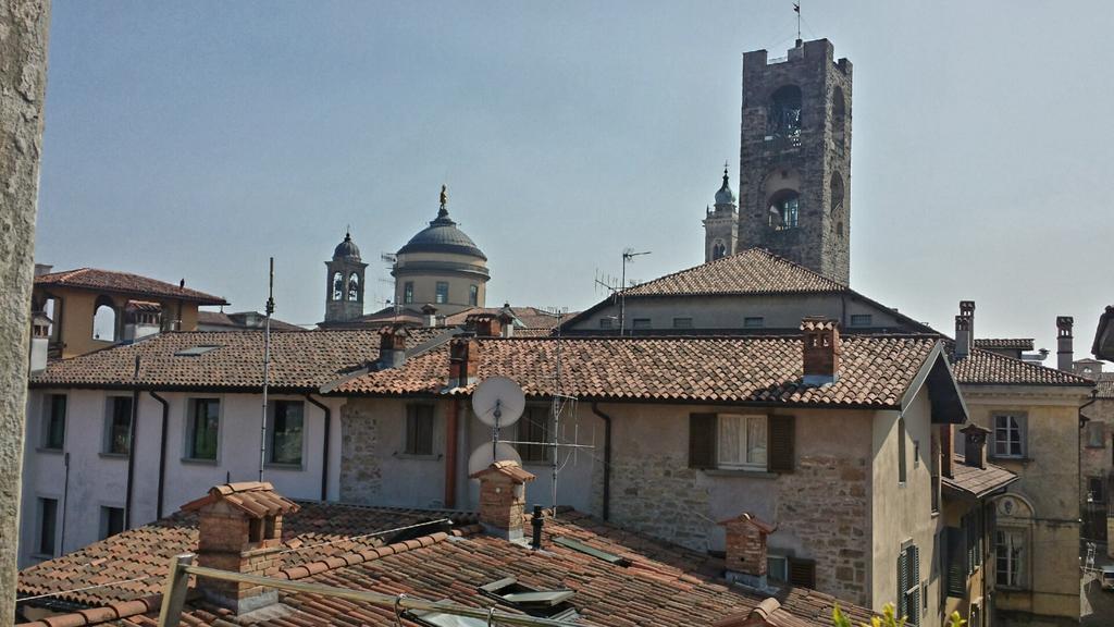 B&B La Torretta Di Via Tassis Bérgamo Exterior foto